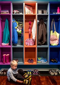 Детская цветная гардеробная комната Шымкент